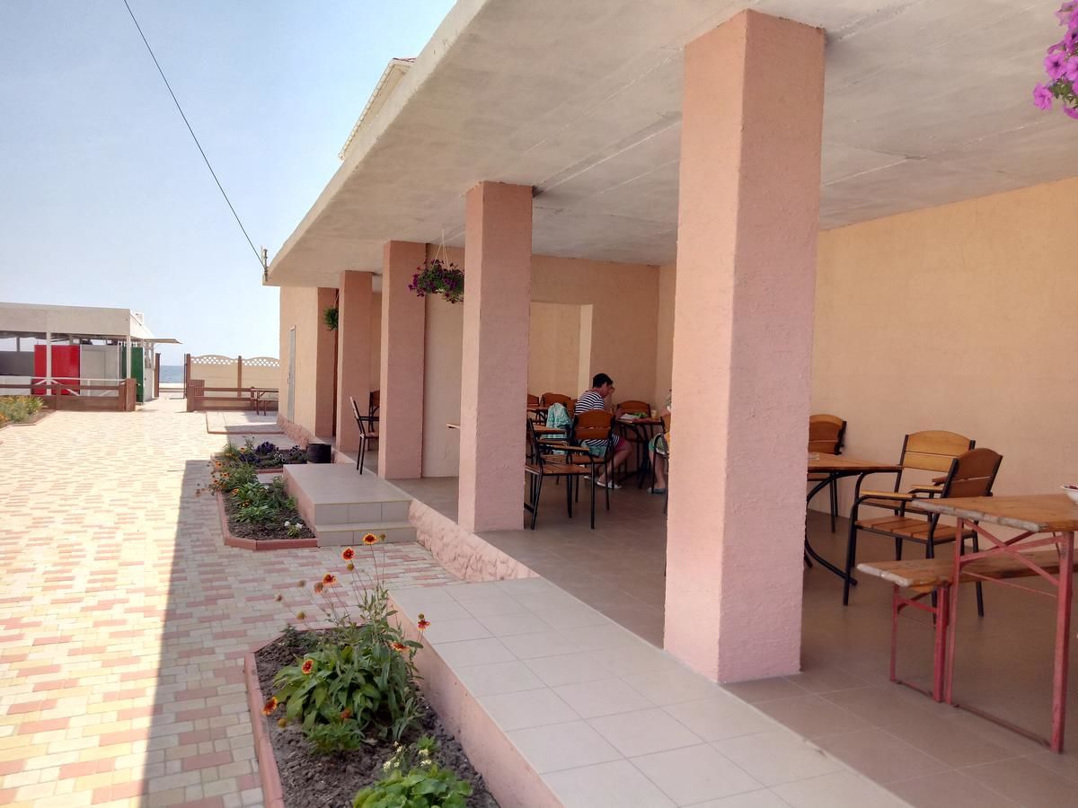 Отель база отдыха МиГ Затока-18