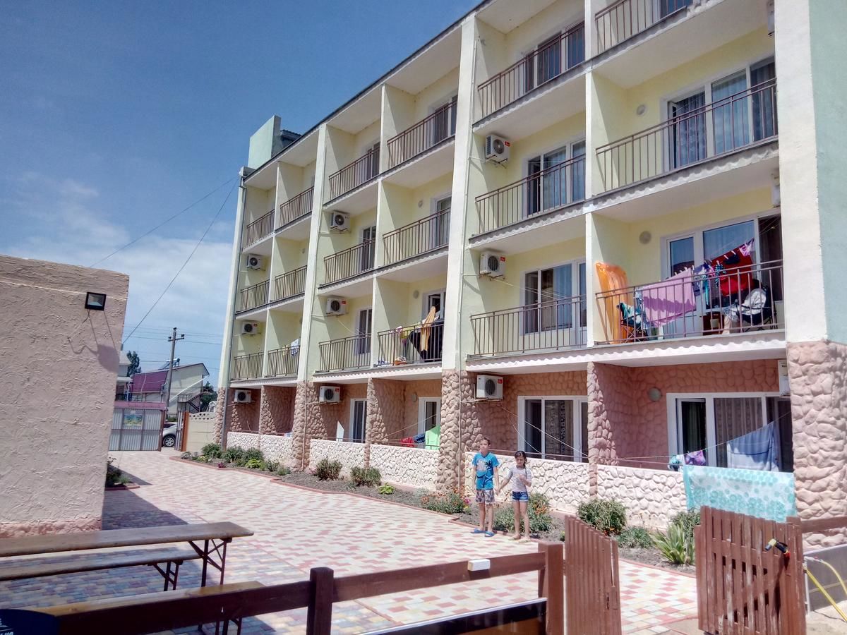 Отель база отдыха МиГ Затока-12